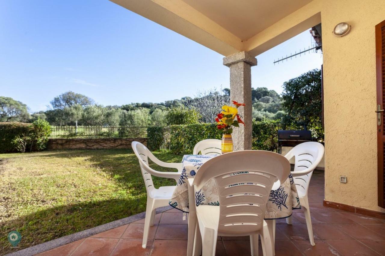 Villino Funtana Bilo Apartment San Teodoro  Bagian luar foto