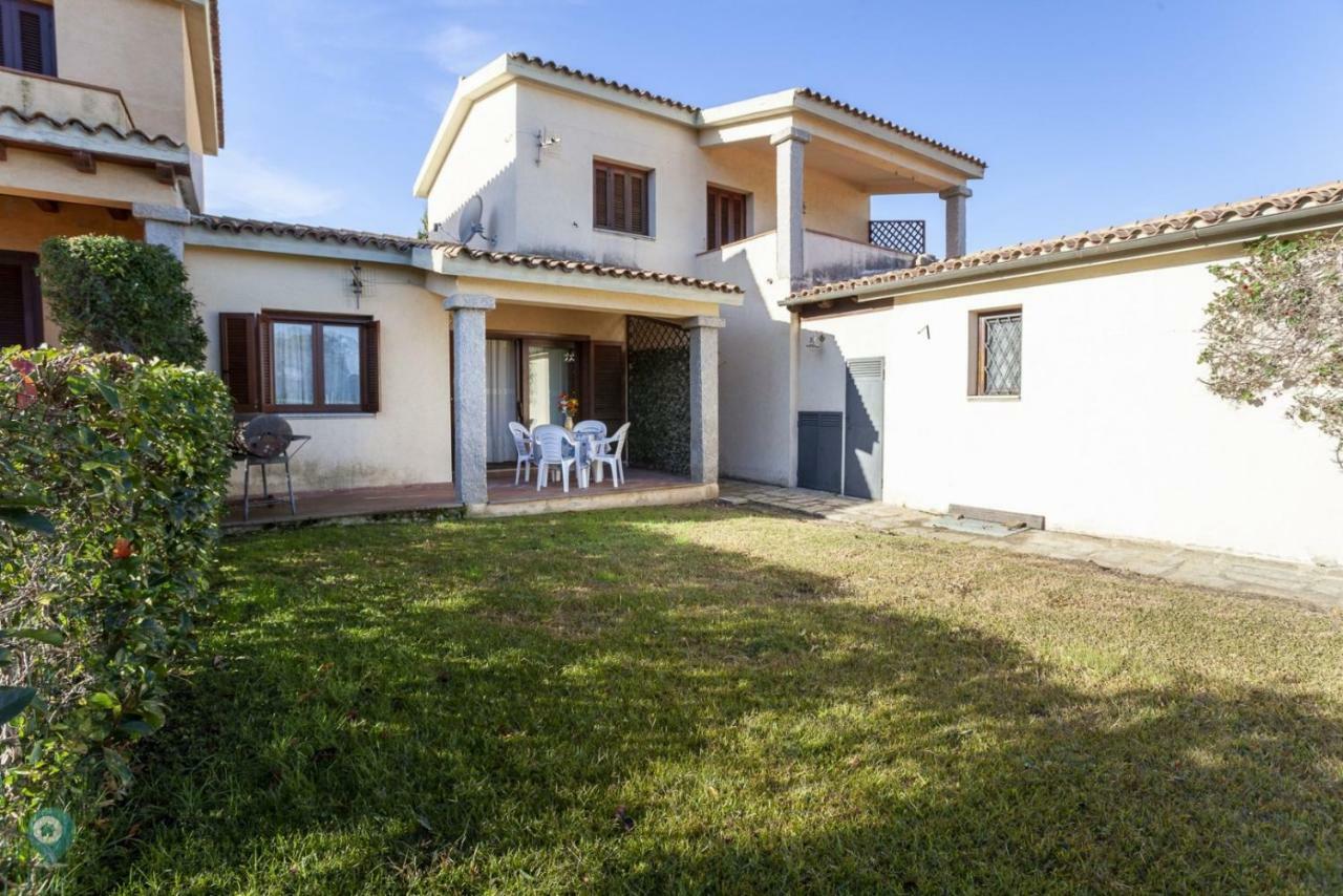 Villino Funtana Bilo Apartment San Teodoro  Bagian luar foto