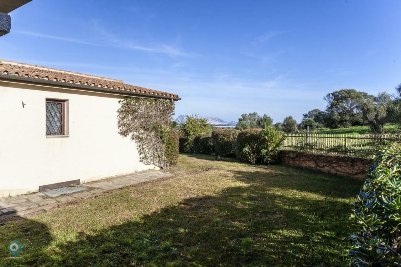 Villino Funtana Bilo Apartment San Teodoro  Bagian luar foto