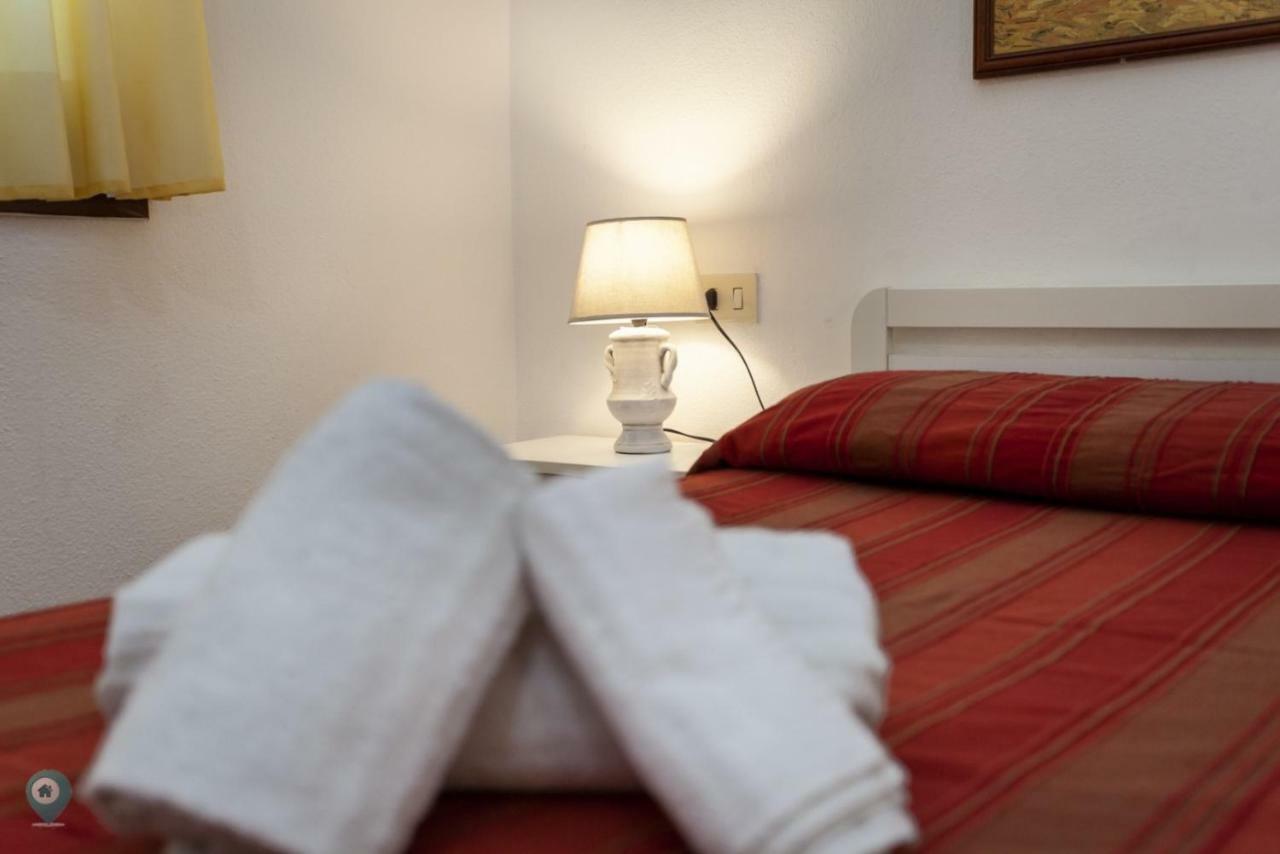 Villino Funtana Bilo Apartment San Teodoro  Bagian luar foto